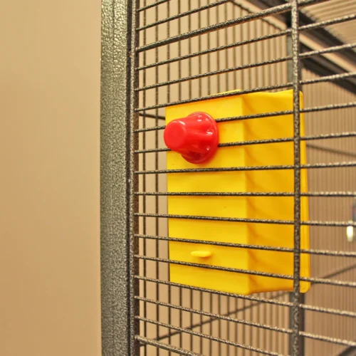 Pretty Me Window Reflector -Nutrition Pet Shop CarnivalMirror3