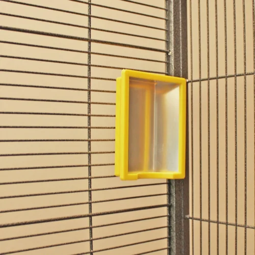 Pretty Me Window Reflector -Nutrition Pet Shop CarnivalMirror4