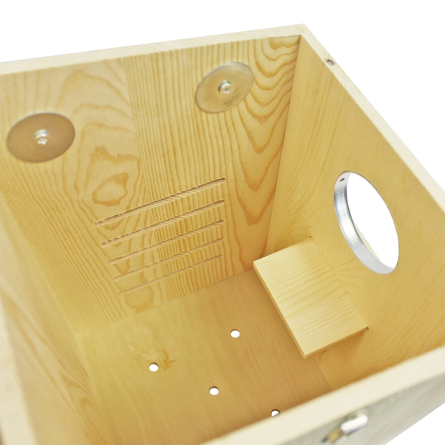 Squirrel Nest Box 3 Squirrel Nest Box - Image 3